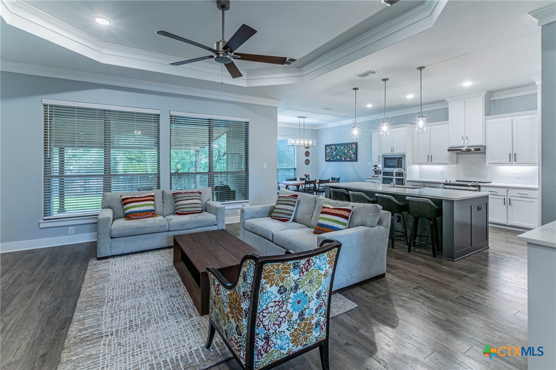 8 Daingerfield Cove Morgan's Point Resort, TX 76513 - Photo 2 of 30