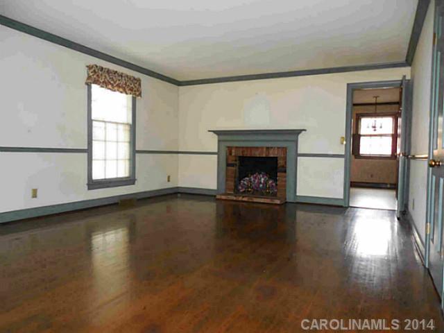 411 Park Ridge Road Albemarle, NC 28001 - Photo 3 of 16