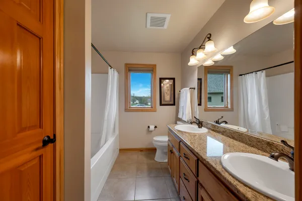 $624,900 | 3663 Half Crown Run, De Pere, WI 54115