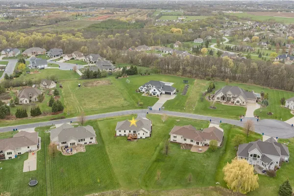 $624,900 | 3663 Half Crown Run, De Pere, WI 54115