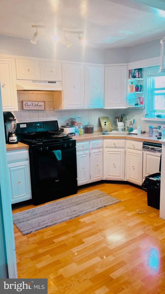 1306 Robbins Street Philadelphia, PA 19111 - Photo 8 of 12 Gallery Image 8