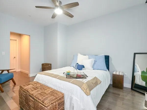 $3,895 | 186-188 Paris Street, Unit 5, Boston, MA 02128