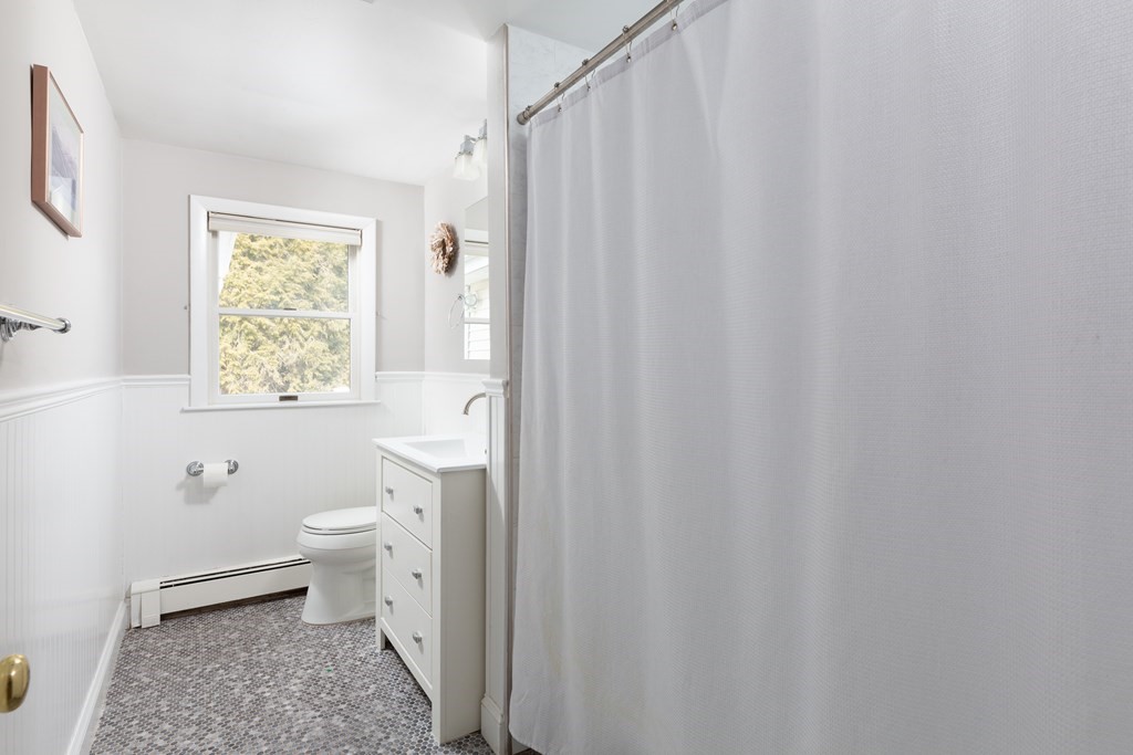 5 Cynthia Road Needham, MA 02494 - Photo 12 of 19