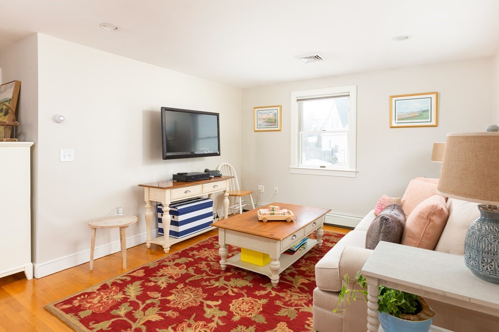 5 Cynthia Road Needham, MA 02494 - Photo 7 of 19