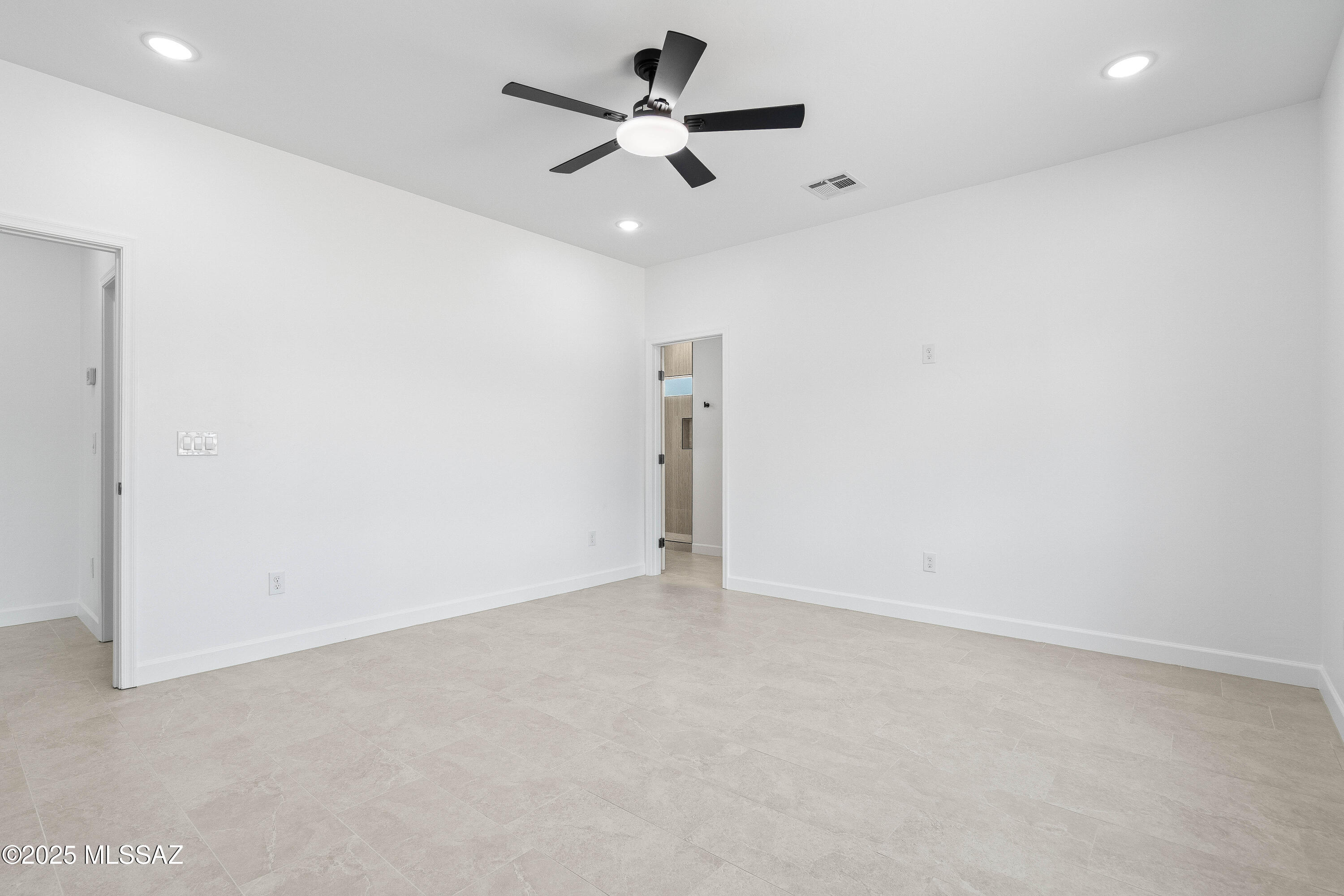 1725 Faro Court Rio Rico, AZ 85648 - Photo 16 of 31 Gallery Image 16