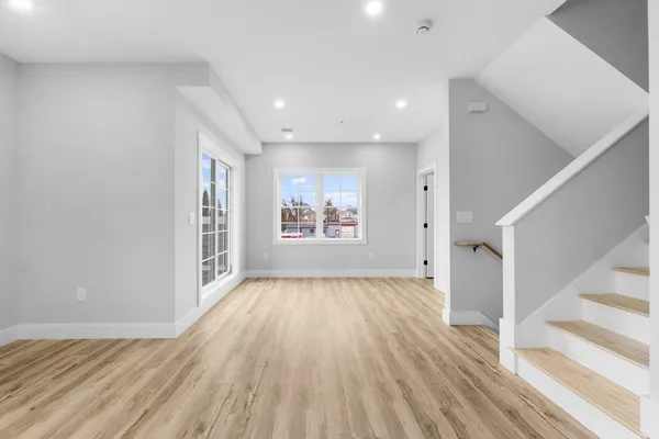 $415,000 | 889-895 Grinnell Street, Unit 2, Fall River, MA 02721