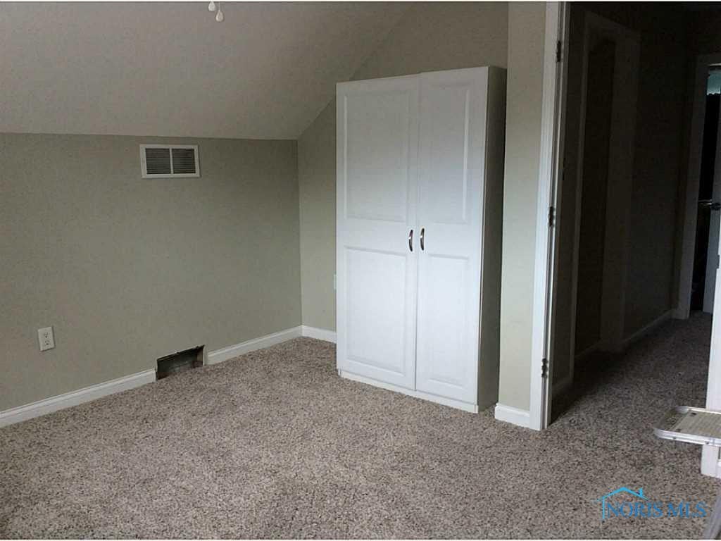 6060 Douglas Road Toledo, OH 43613 - Photo 8 of 14 Bedroom. Bedroom # 3