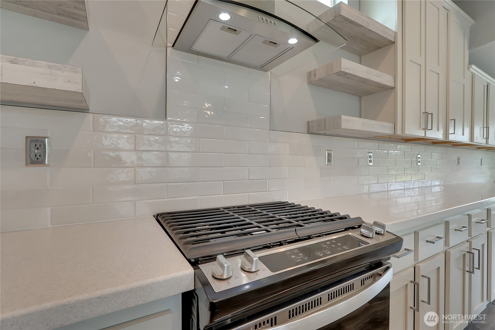 2120 Crystal Mt. Dr. Drive, Unit 85 Enumclaw, WA 98022 - Photo 11 of 23