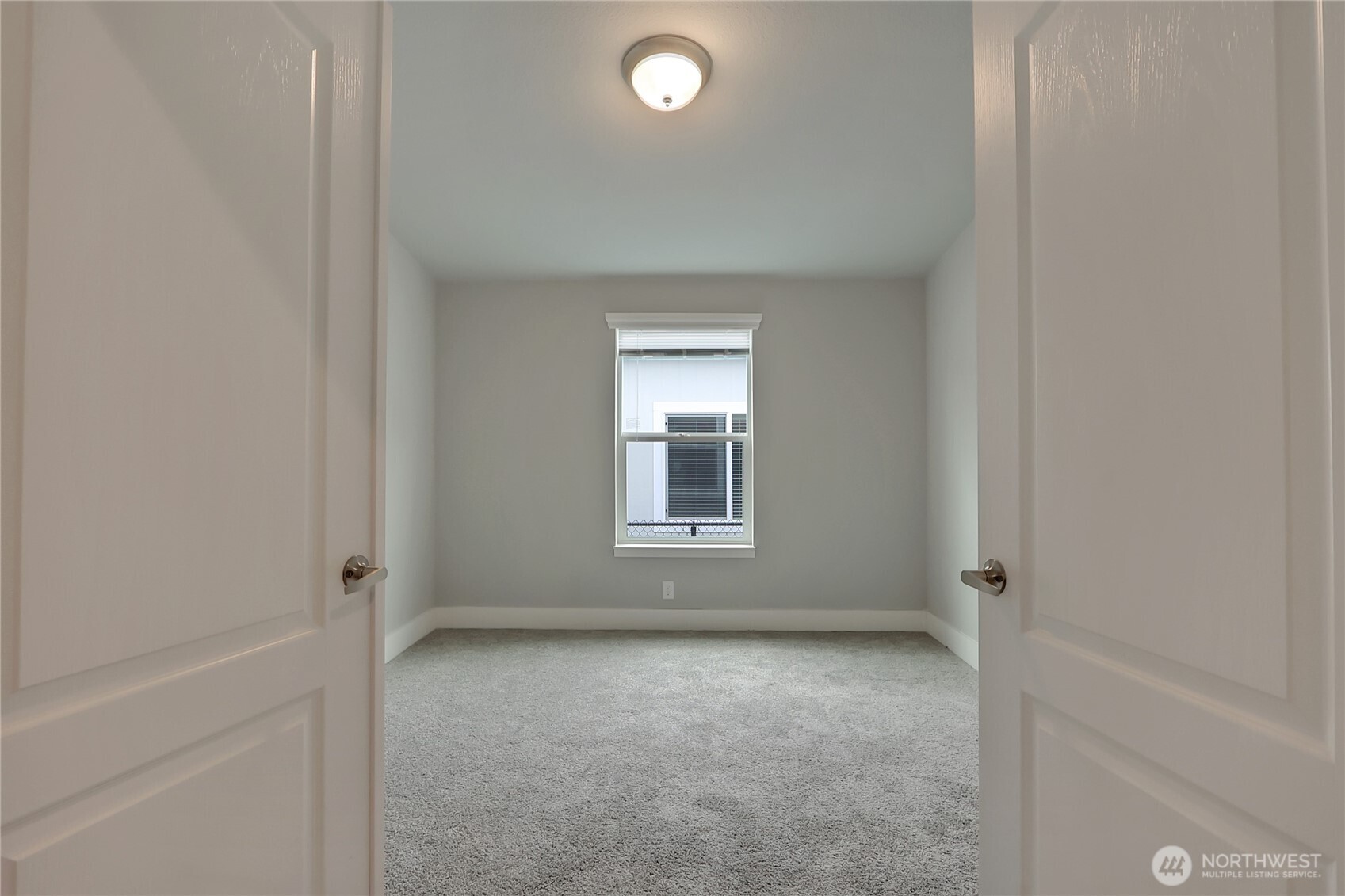 2120 Crystal Mt. Dr. Drive, Unit 85 Enumclaw, WA 98022 - Photo 16 of 23