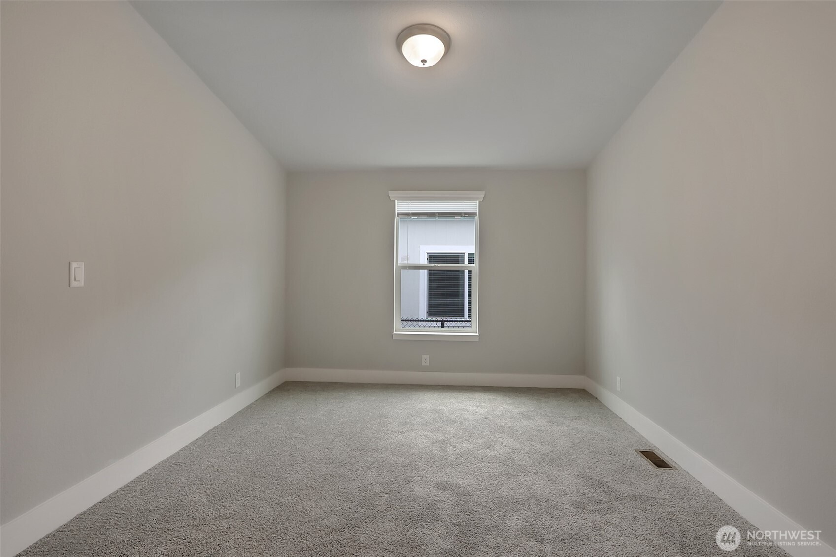 2120 Crystal Mt. Dr. Drive, Unit 85 Enumclaw, WA 98022 - Photo 17 of 23