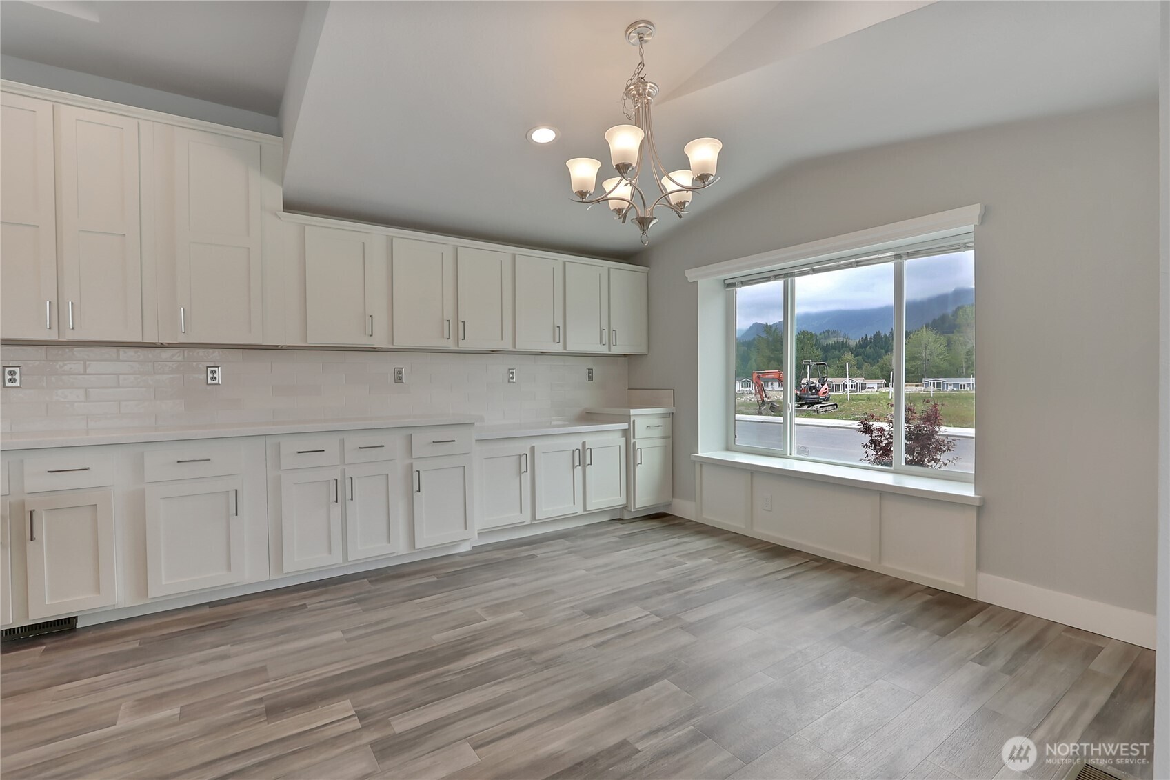 2120 Crystal Mt. Dr. Drive, Unit 85 Enumclaw, WA 98022 - Photo 6 of 23