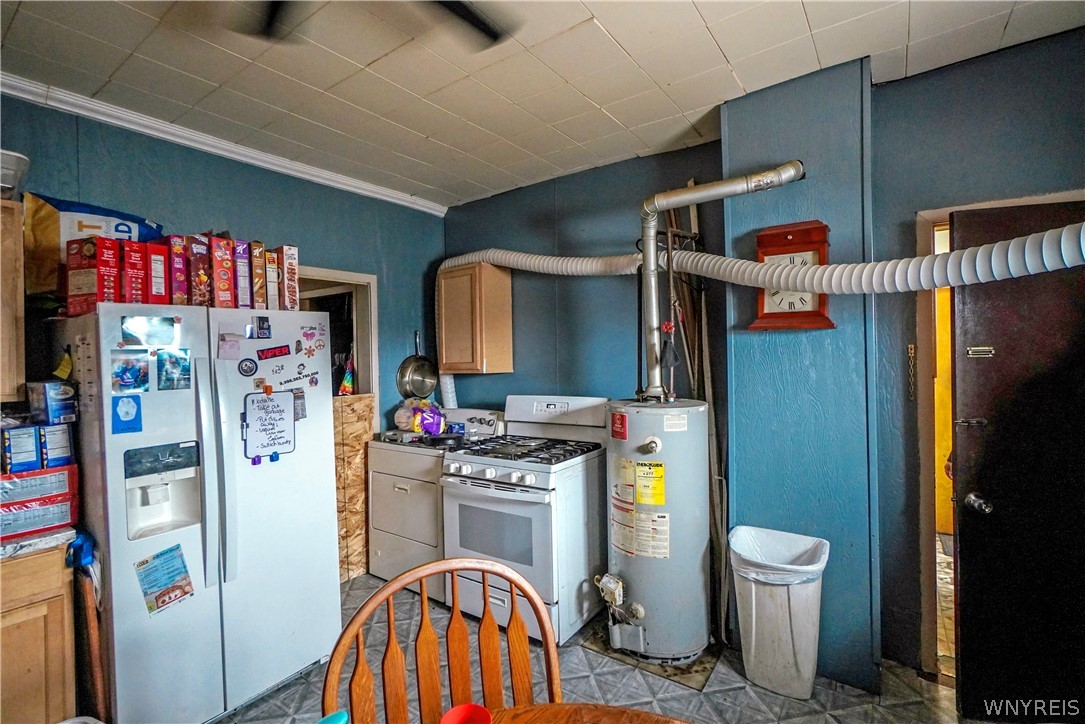 1263 Clinton Street Buffalo, NY 14206 - Photo 38 of 50
