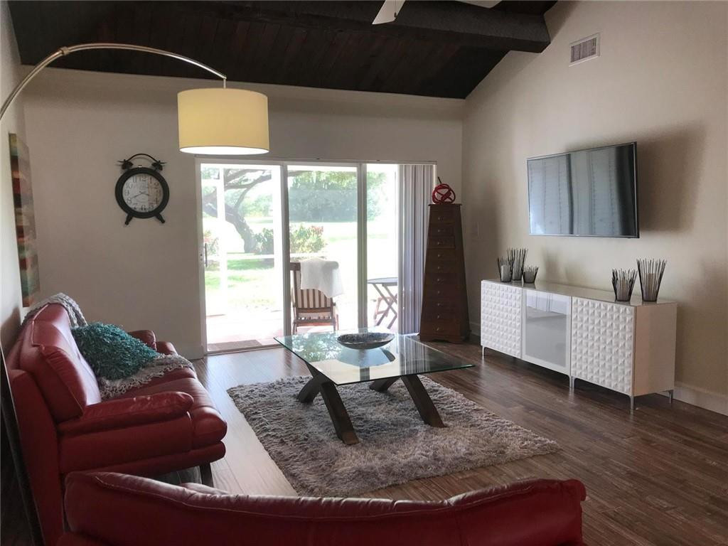 6640 Tiburon Circle, Unit 6640 Boca Raton, FL 33433 - Photo 8 of 16 Photo 8