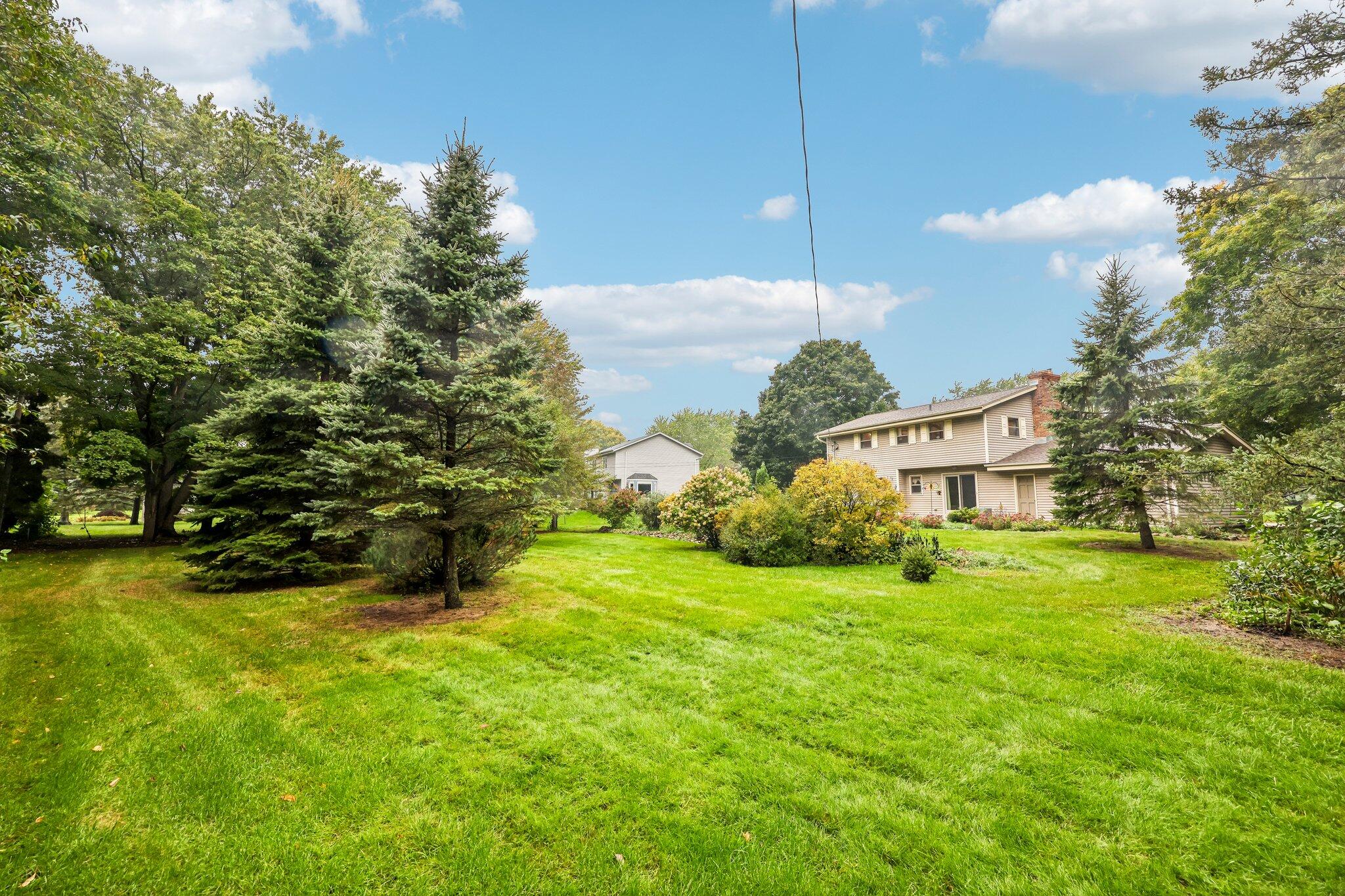 21875 Clearfield Road Brookfield, WI 53045 - Photo 19 of 29 Room to Play