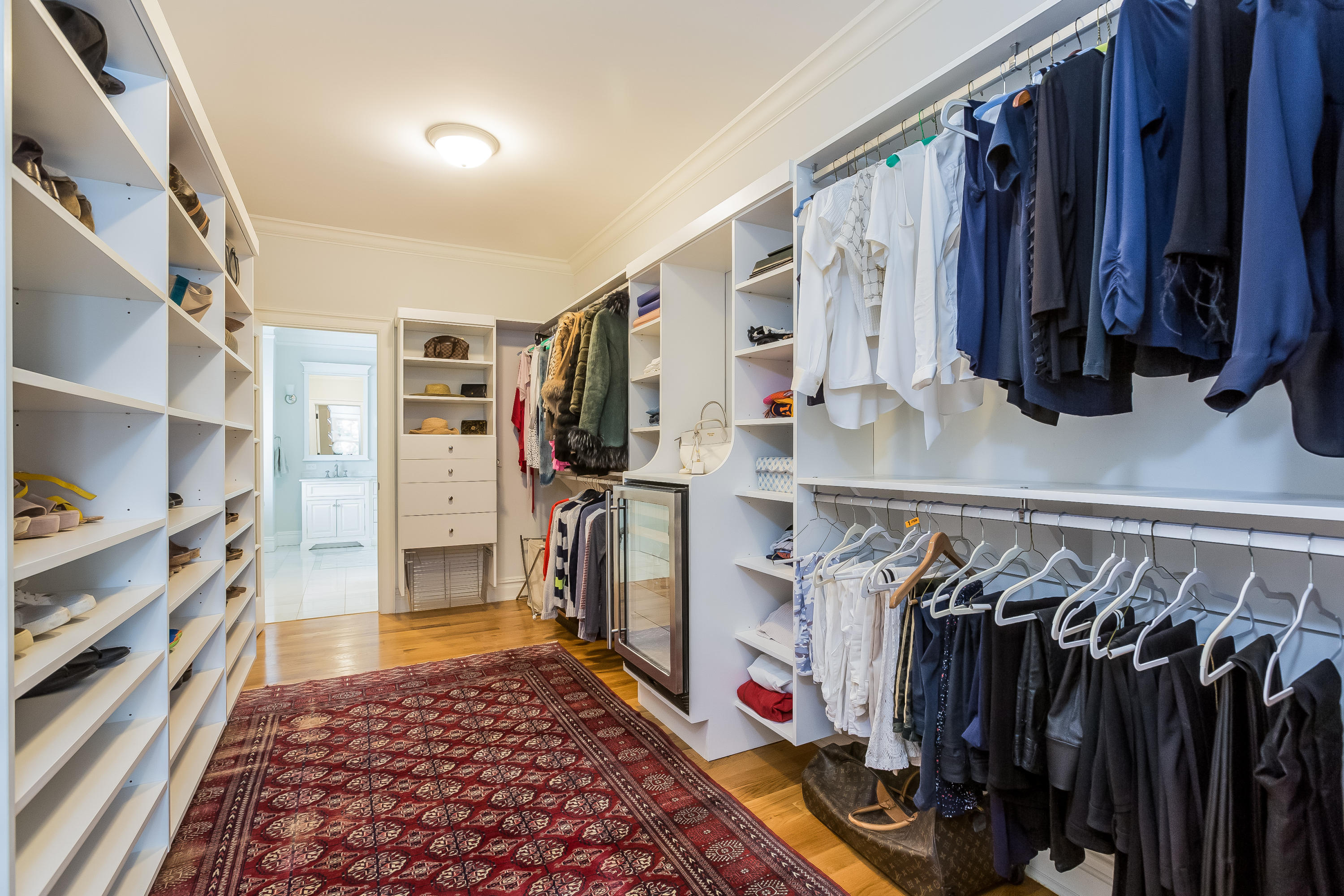 5 Lowlyn Road Westport, CT 06880 - Photo 20 of 42 017-photo-walk-in-closet-8701935