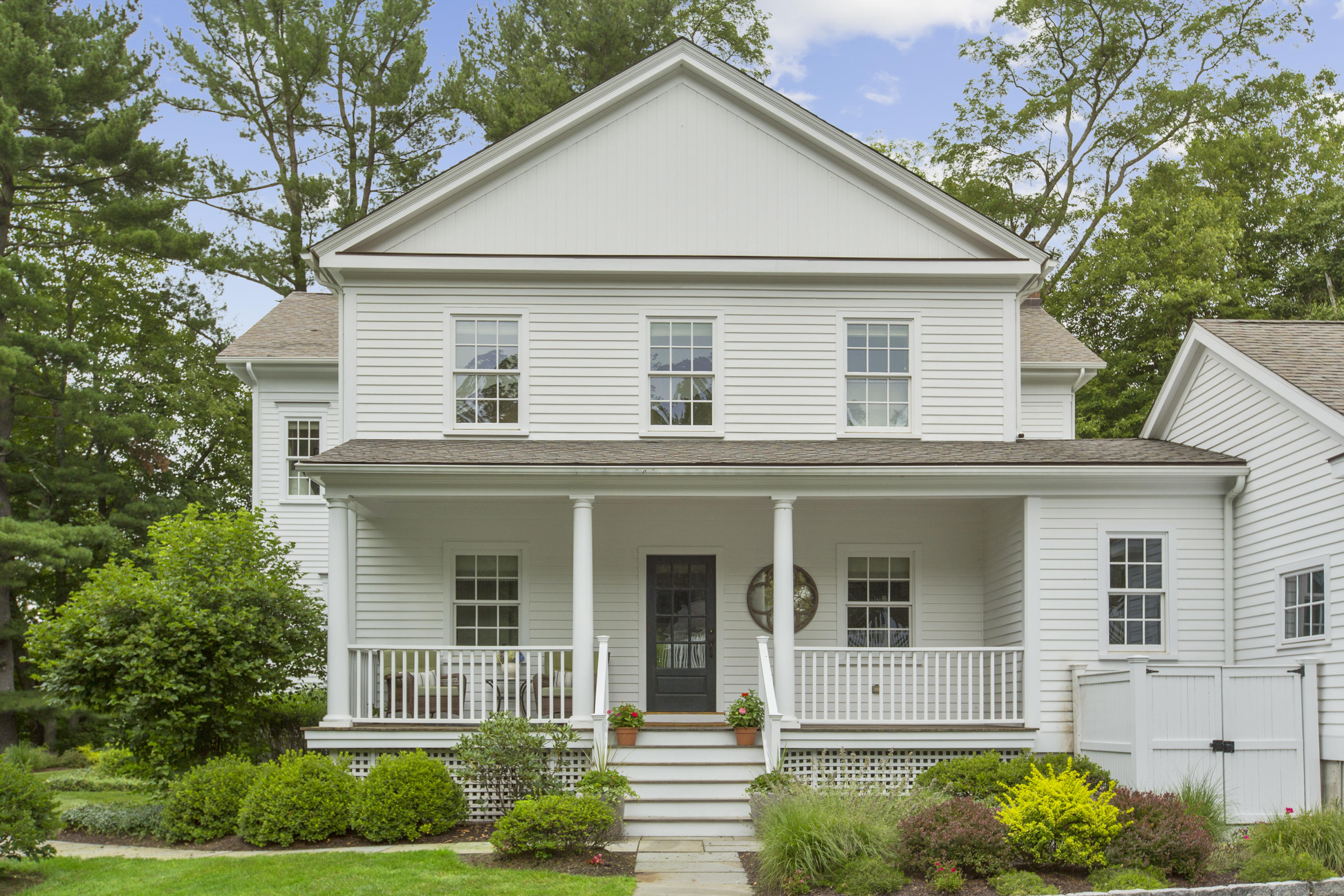 5 Lowlyn Road Westport, CT 06880 - Photo 37 of 42 SIDE ENTRANCE