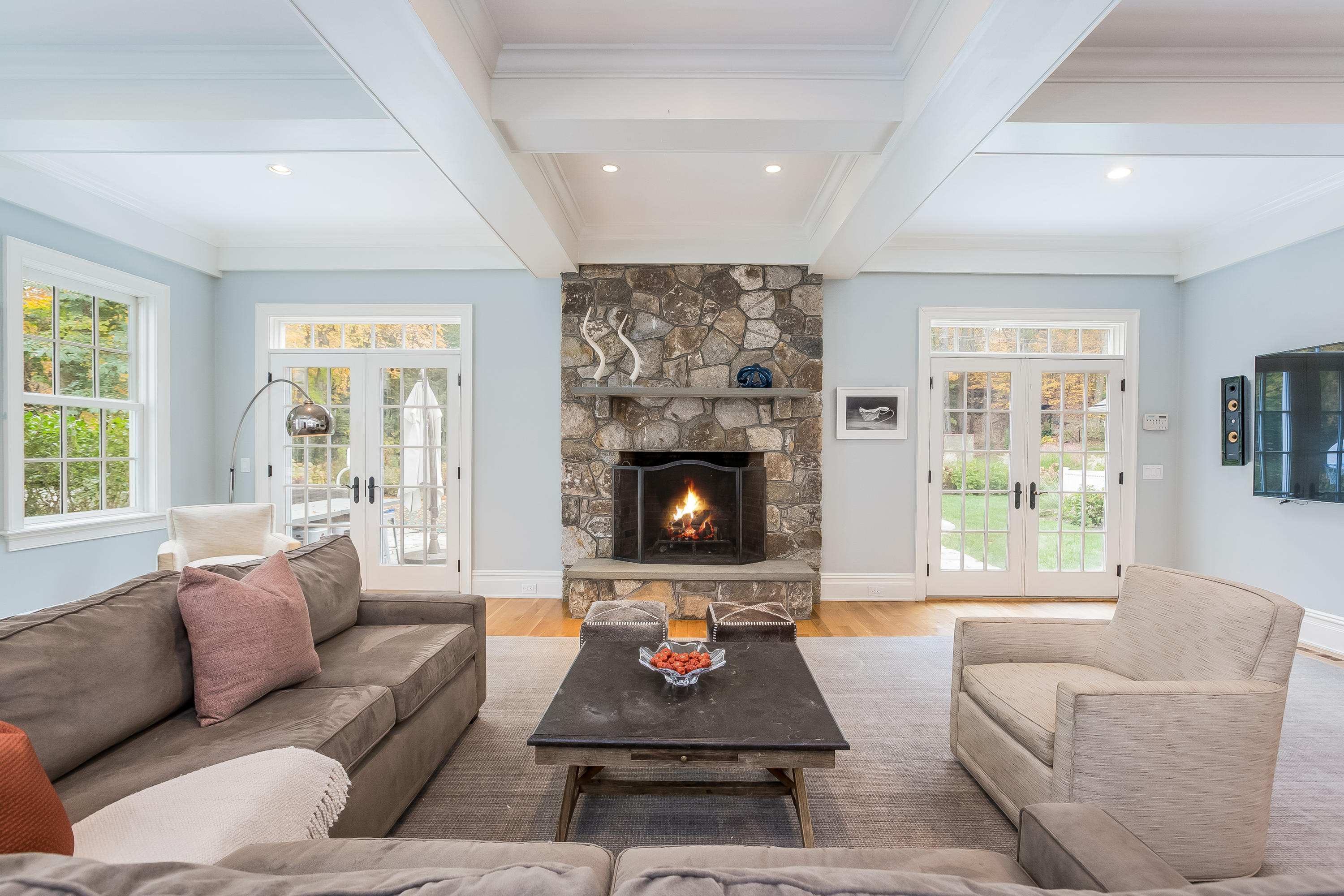 5 Lowlyn Road Westport, CT 06880 - Photo 10 of 42 FAMILY ROOM W/FRENCH DOORS TO TERRACE
