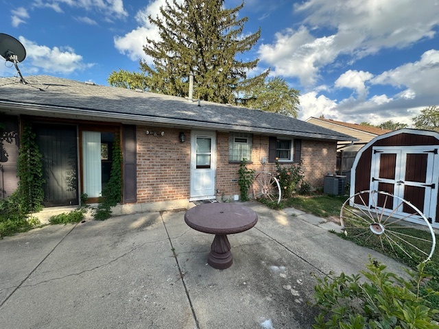 735 Geneva Avenue Romeoville, IL 60446 - Photo 17 of 25 a view of outdoor space and yard