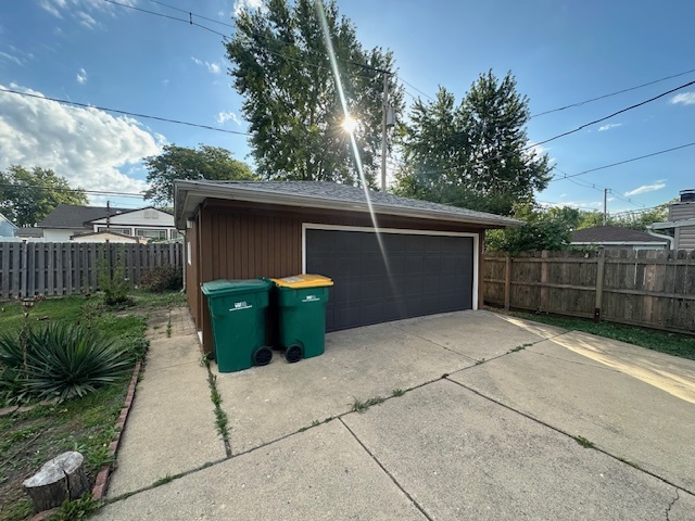 735 Geneva Avenue Romeoville, IL 60446 - Photo 18 of 25