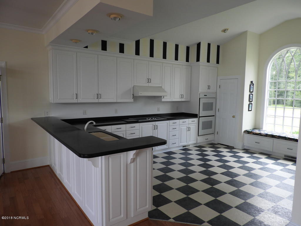 64 Cool Point Road Bath, NC 27808 - Photo 16 of 31 61 KITCHEN