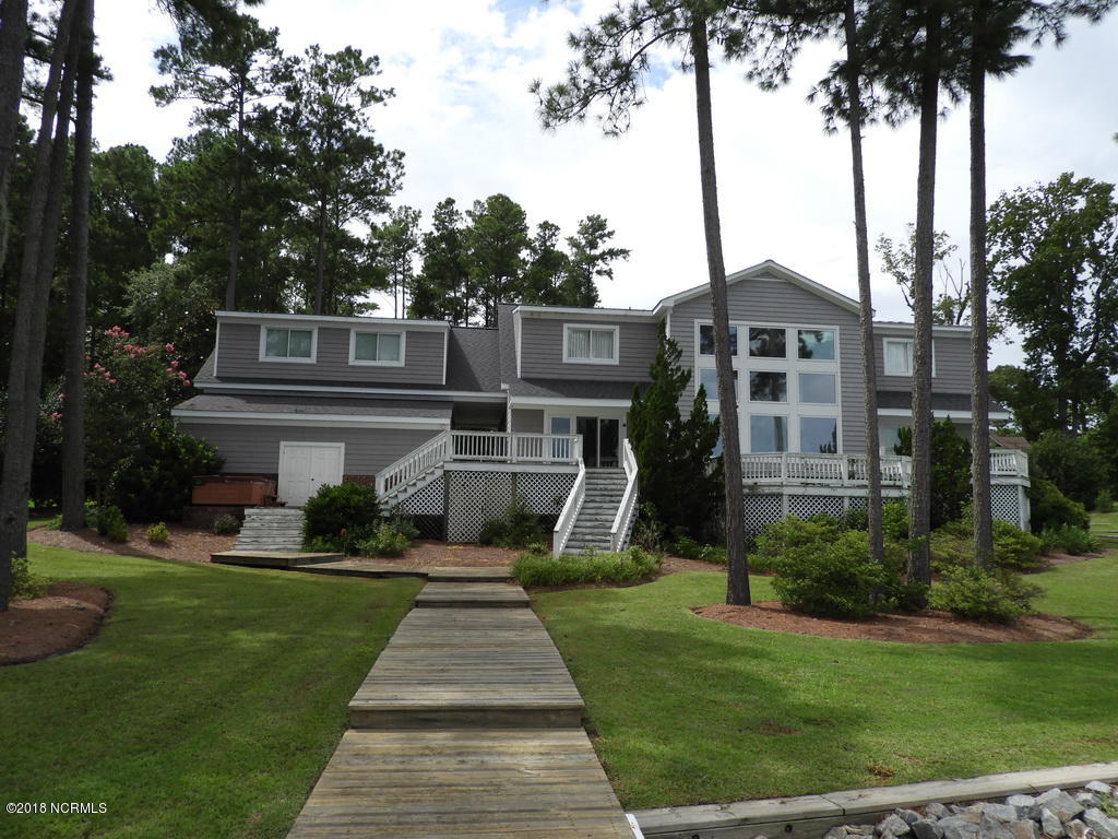 64 Cool Point Road Bath, NC 27808 - Photo 2 of 31 6 REAR