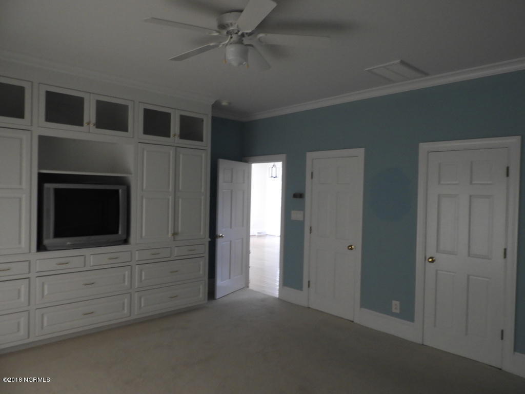 64 Cool Point Road Bath, NC 27808 - Photo 21 of 31 83 MASTER BEDROOM