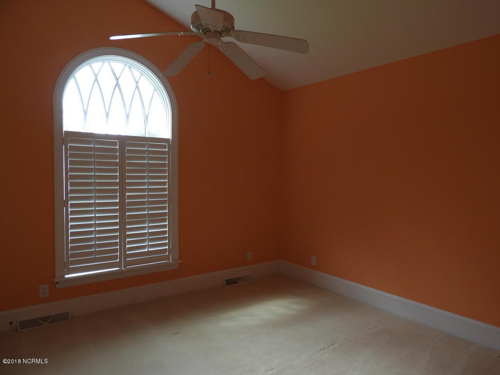 64 Cool Point Road Bath, NC 27808 - Photo 23 of 31 93 BEDROOM 2