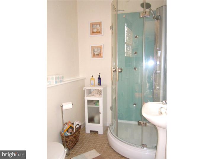 2924 Fornance Road Bethlehem, PA 18020 - Photo 15 of 20 Gallery Image 15