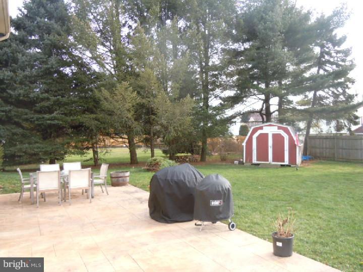 2924 Fornance Road Bethlehem, PA 18020 - Photo 17 of 20 Gallery Image 17