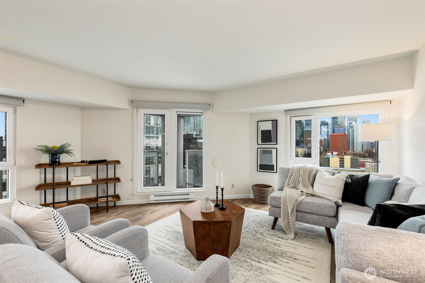 121 Vine Street, Unit 1507 Seattle, WA 98121 - Photo 8 of 40 a living room with furniture and a window