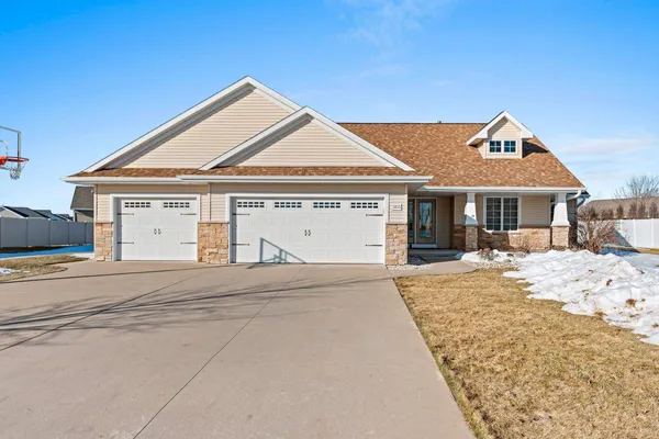 $514,900 | 2155 Mahogany Trail, De Pere, WI 54115