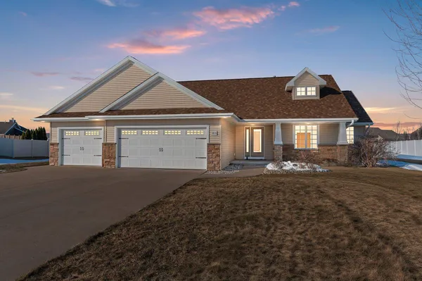$514,900 | 2155 Mahogany Trail, De Pere, WI 54115