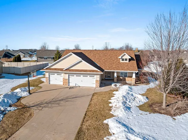 $514,900 | 2155 Mahogany Trail, De Pere, WI 54115