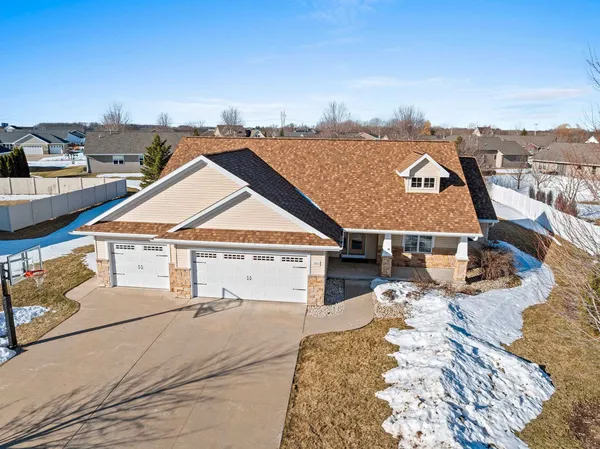 $514,900 | 2155 Mahogany Trail, De Pere, WI 54115