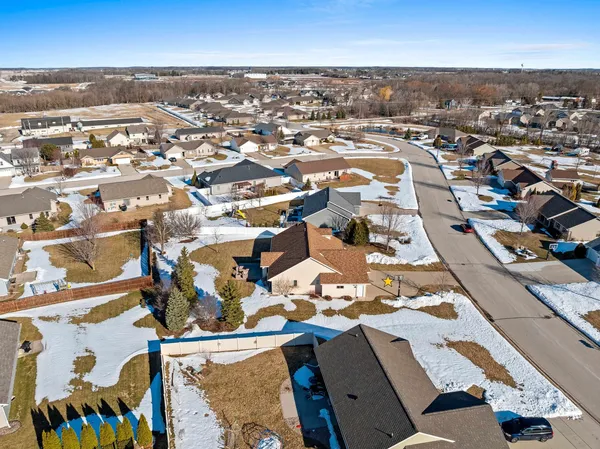 $514,900 | 2155 Mahogany Trail, De Pere, WI 54115