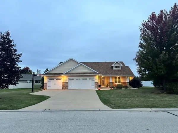 $514,900 | 2155 Mahogany Trail, De Pere, WI 54115