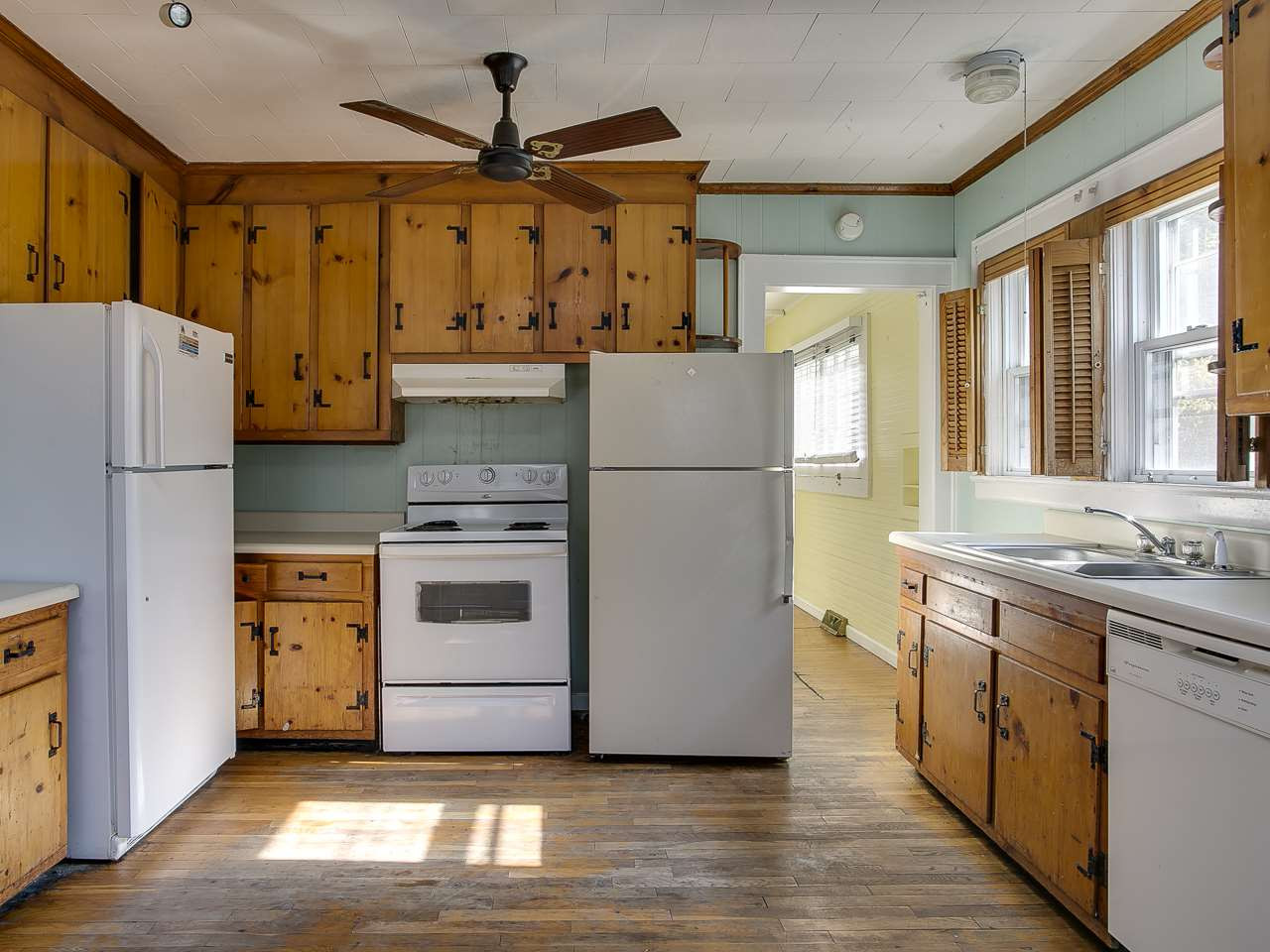 1216 North Roxboro Street Durham, NC 27701 - Photo 9 of 25 Big, bright kitchen