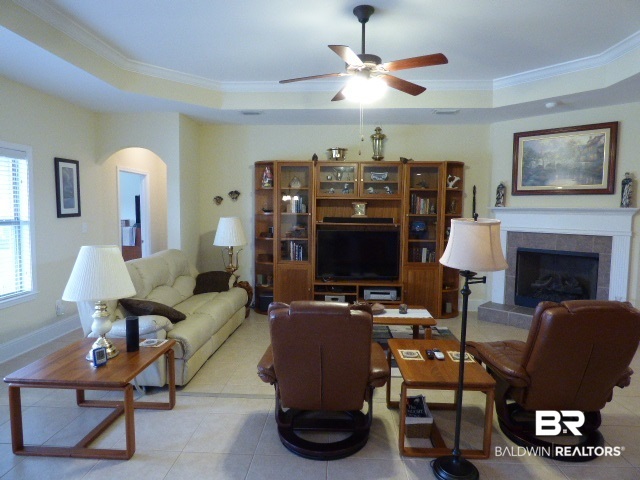 25176 Mount Vernon Court Daphne, AL 36526 - Photo 6 of 34 Great room/fireplace
