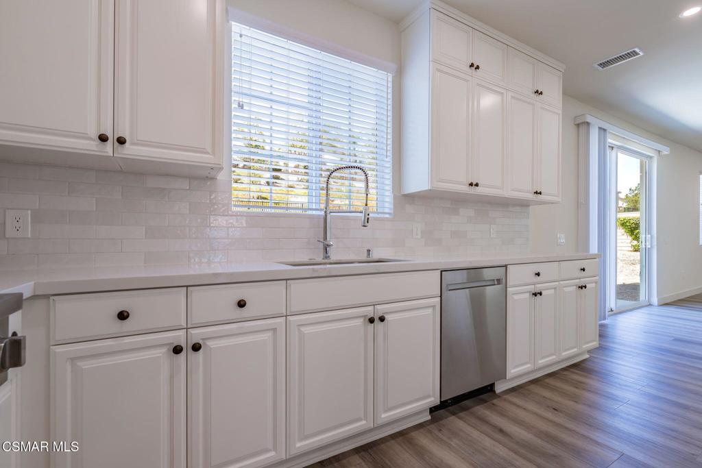 4683 Summit Avenue Simi Valley, CA 93063 - Photo 33 of 76