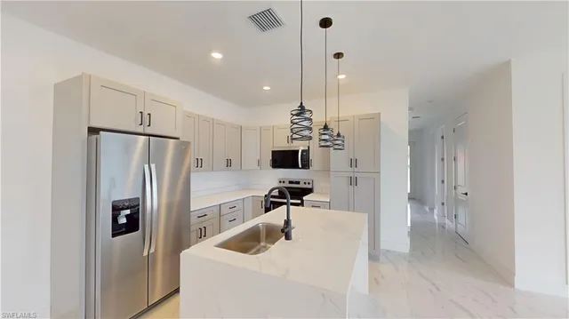 $339,000 | 2045 Carver Avenue, Fort Myers, FL 33916