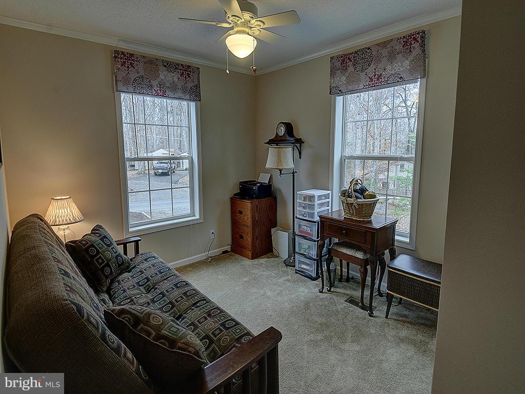8345 Cobb Road Manassas, VA 20112 - Photo 22 of 24 Bedroom