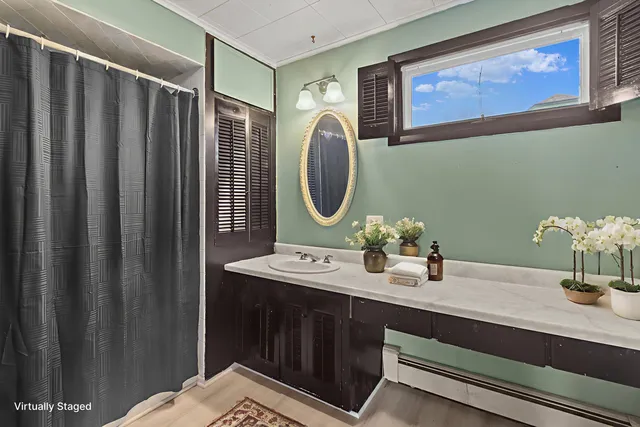 $345,000 | 1004 Madison Street, Lake Geneva, WI 53147