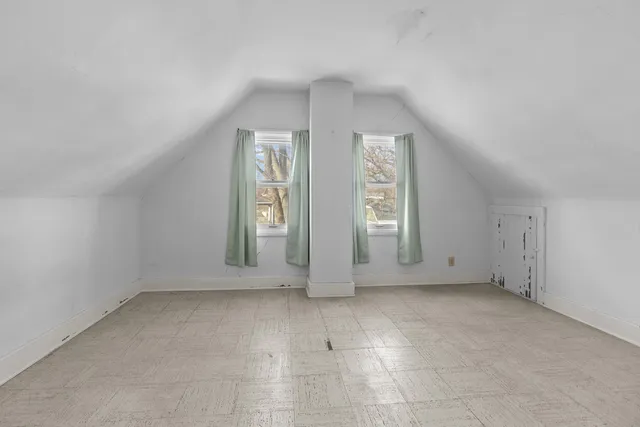 $345,000 | 1004 Madison Street, Lake Geneva, WI 53147