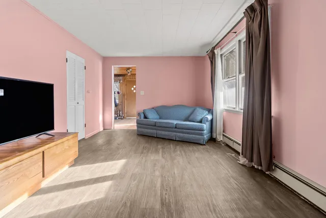 $345,000 | 1004 Madison Street, Lake Geneva, WI 53147