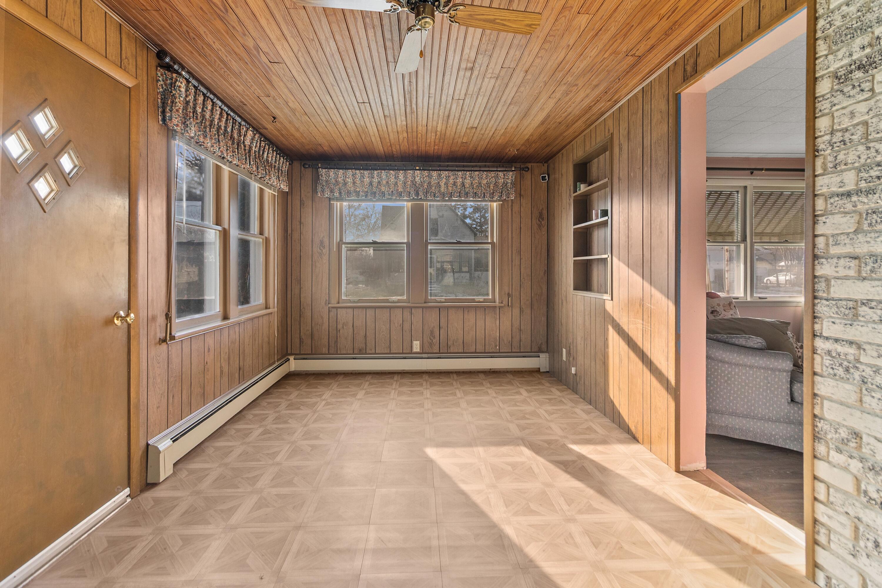 1004 Madison Street Lake Geneva, WI 53147 - Photo 26 of 30 Lynnette00035