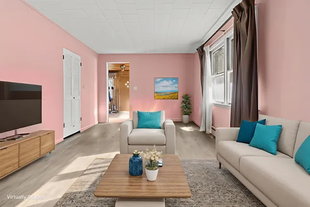 $345,000 | 1004 Madison Street, Lake Geneva, WI 53147