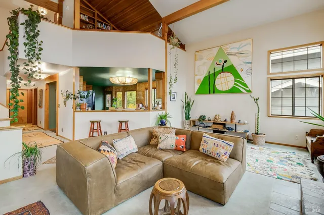 $1,099,999 | 153 Incline Place, Benicia, CA 94510