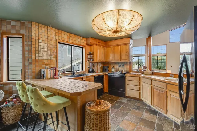 $1,099,999 | 153 Incline Place, Benicia, CA 94510