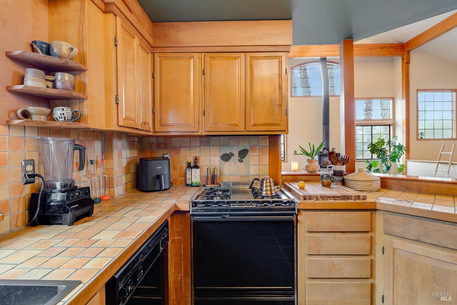 153 Incline Place Benicia, CA 94510 - Photo 39 of 99