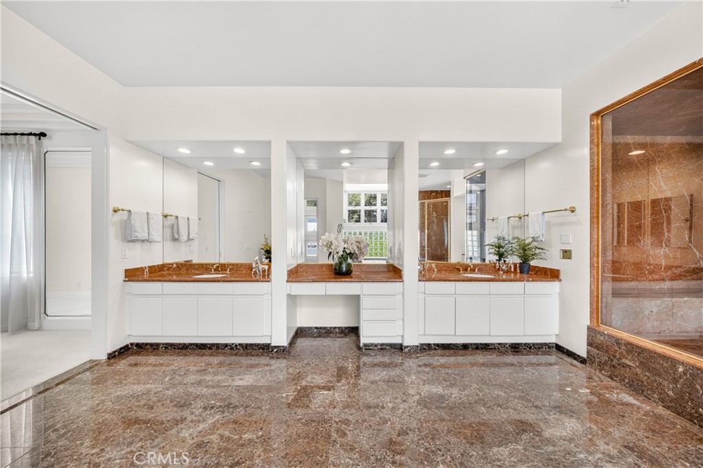 931 Hampton Road Arcadia, CA 91006 - Photo 32 of 51